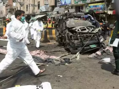blast in pakistan