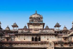 places to visit in jhansi