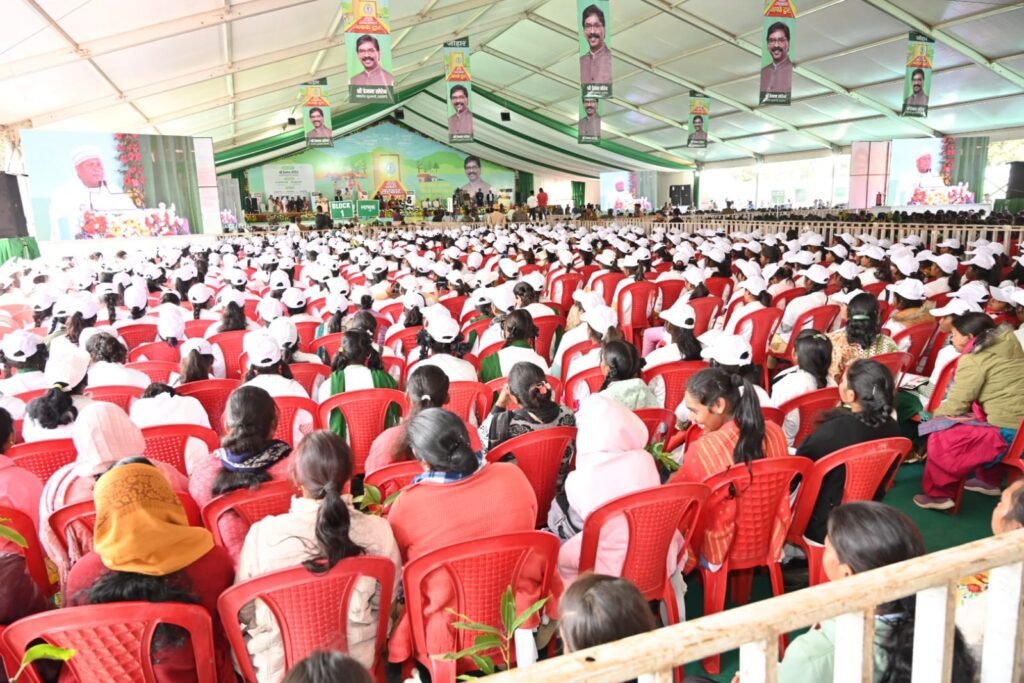 apki sarkar aapke dwar Gumla apki sarkar aapke dwar Gumla