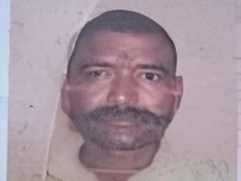 पलामू में धान के खेत से मिला शव: कागजात पर अंकित शख्स की हत्या का खतरा, गुरुवार की रात से थे लापता - पलामू न्यूज