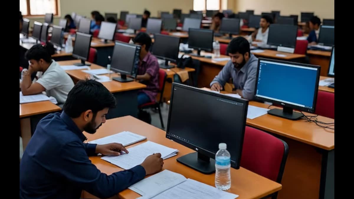 स्कूल में असफल होने के लिए मजाक, यूपी इंजीनियर क्रैक 7 पीसीएस परीक्षा पूर्णकालिक नौकरी के बावजूद