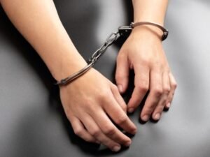 गढ़वा के नवजात का 5 लाख का सौदा: पलामू पुलिस ने बच्चे को किया बरामद, महिला जज - पलामू समाचार