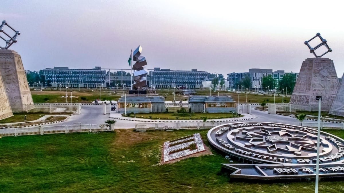 आईआईटी रोपड़ ने वंचित छात्रों के लिए पूर्ण-वित्तपोषित छात्रवृत्ति की घोषणा की