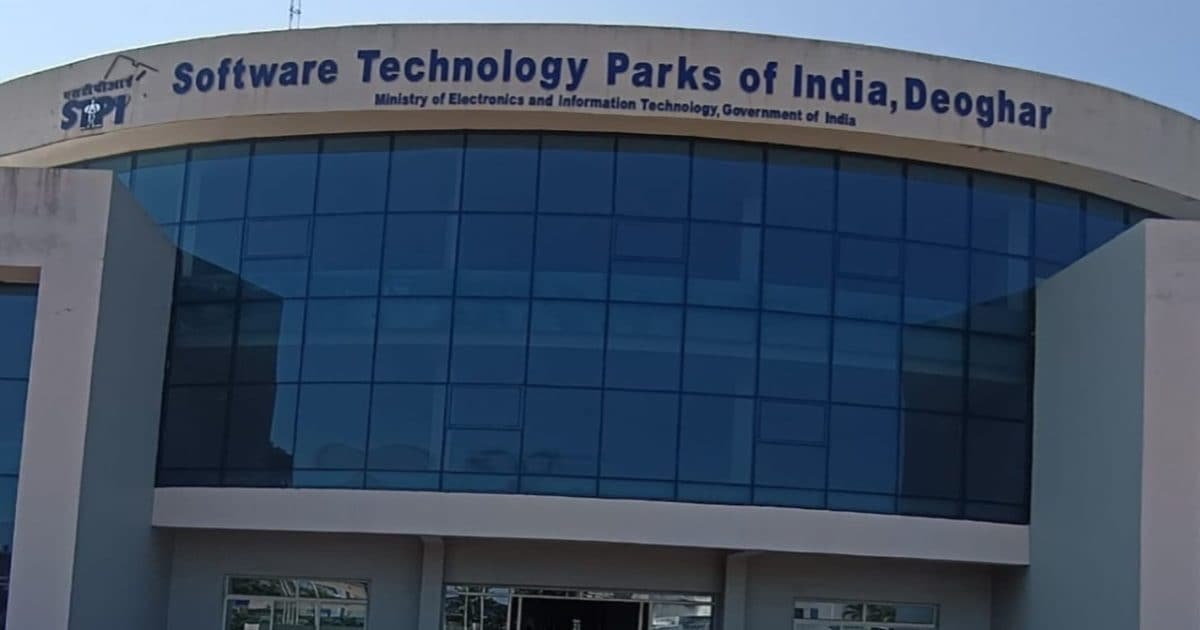 सोशल मीडिया पर फोटो! और पकड़ी गई नौकरानी, दुर्ग में 20 लाख की चोरी का खुलासा