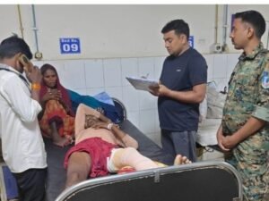 पलामू के पांकी में बुजुर्ग को गोली मार डकैती: घर में घुसकर हमला, मारी गोली पर विरोध प्रदर्शन, अपराधी डकैती - पलामू समाचार