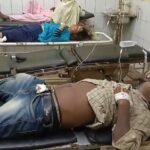 पूर्वा एक्सप्रेस से पति-पत्नी गंभीर रूप से घायल: डोकरा हॉल्ट के पास हुआ हादसा, एसएनएमएमसीएच में भर्ती - धनबाद समाचार