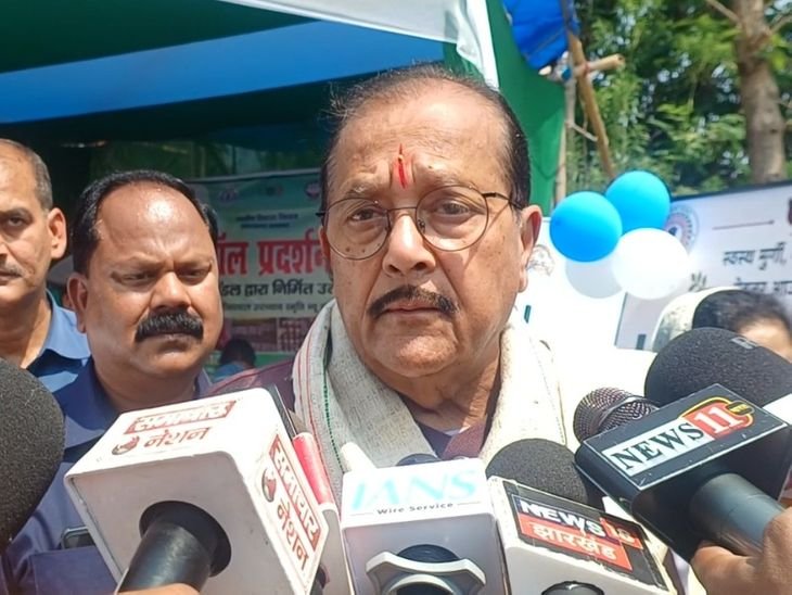 झारखंड के वित्त मंत्री का पलटवार पर हमला: कहा-अगर कांग्रेस रिपब्लिक का गुट तो बीजेपी इंटरनेशनल एसोसिएशन का गढ़ - पलामू न्यूज़