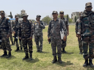 बकरीद से पहले चतरा पुलिस का शक्ति प्रदर्शन: असामाजिक तत्वों पर सख्त चेतावनी, अफवाहबाजों पर रहेगी पैनी नजर - ​​चतरा समाचार