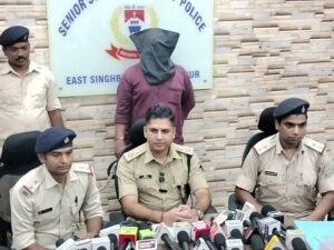 लॉटरी में बड़ी दुकान की स्कीम नाकाम: पिस्तौल और खिलौने के साथ किशोर गिरफ्तार, व्यवसायियों से रंगदारी वसूली की थी योजना -जमशेदपुर (पूर्वी सिंहभूम) समाचार