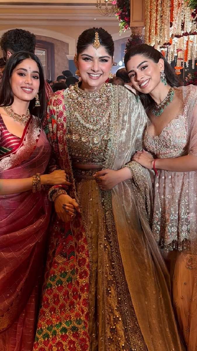 Khushi Kapoor Khushi Kapoor
