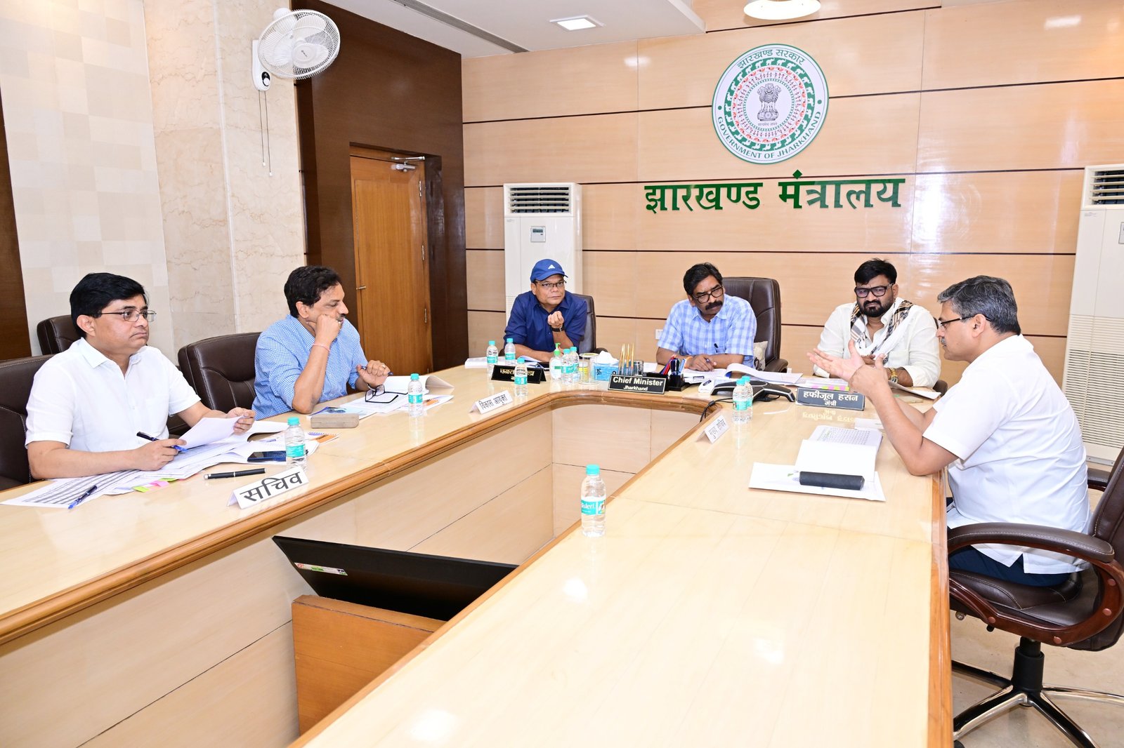 Hemant Soren Meeting