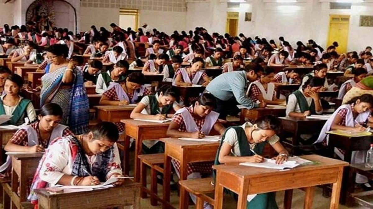 नीट यूजी री-टेस्ट 2026: परीक्षा केंद्र पर आवश्यक दस्तावेज